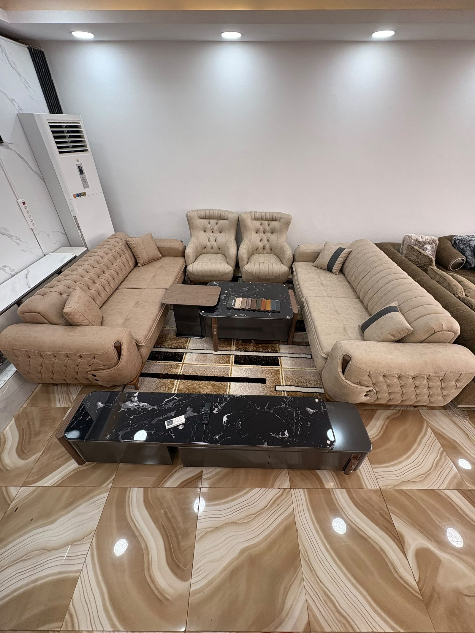 Salon Niang Décor, référence SAL-06