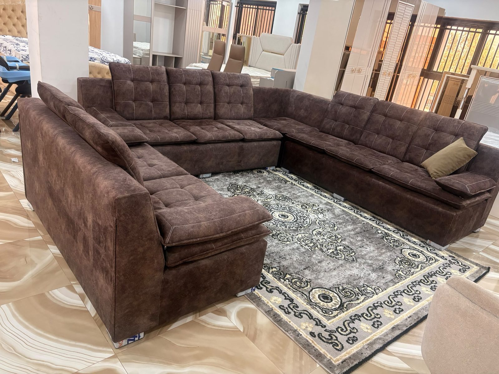Salon Niang Décor, référence SAL-16
