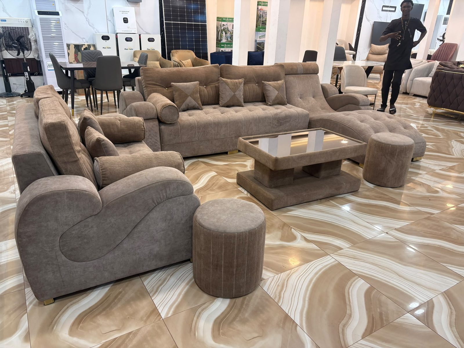 Salon Niang Décor, référence SAL-20