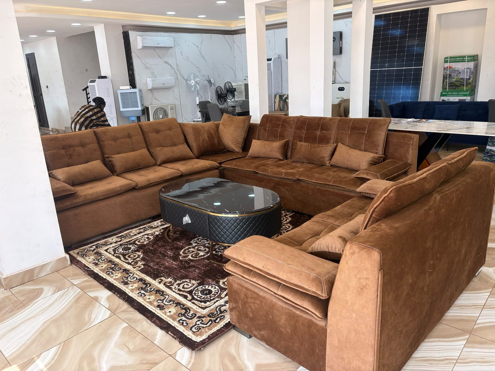 Salon Niang Décor, référence SAL-71